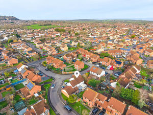 Photo 32- click for photo gallery